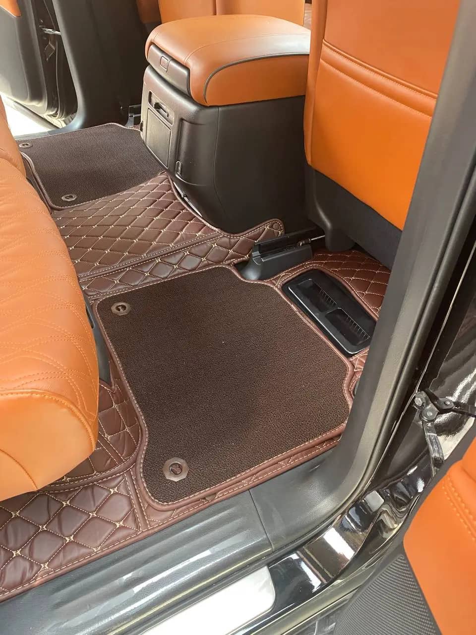Автомобильные 3D коврики из экокожи для Nissan